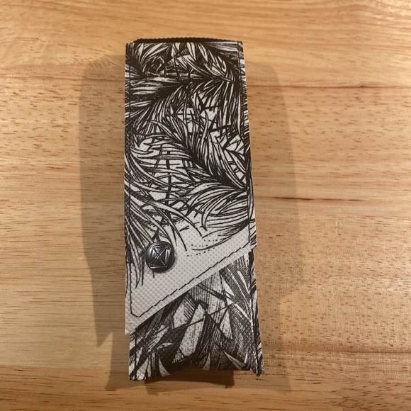 DERWENT - Watersoluble Metallic Pencils & 3 Graphik Line Makers “graphit… - Picture 5 of 7